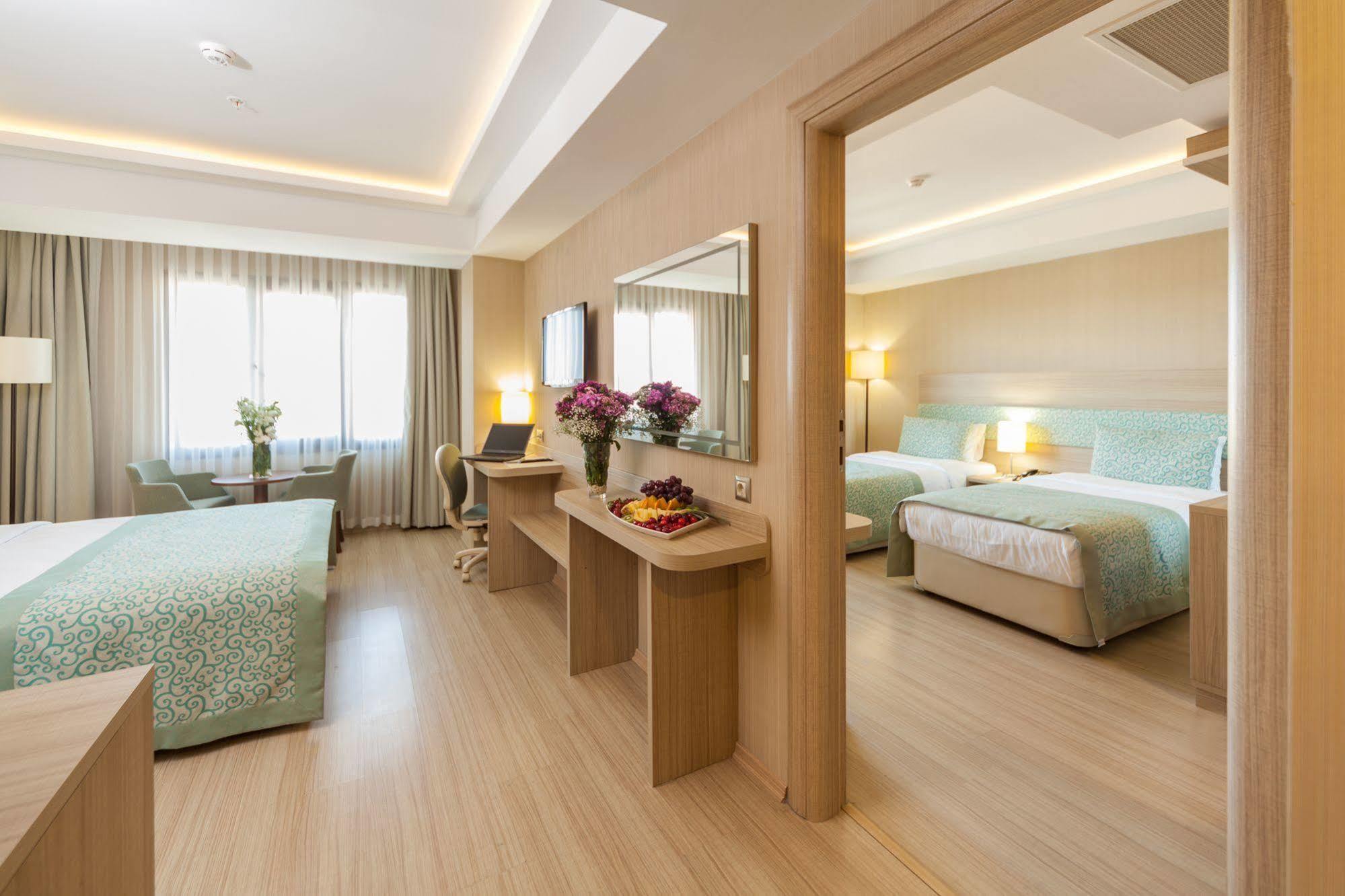 Golden Way Giyimkent Istanbul