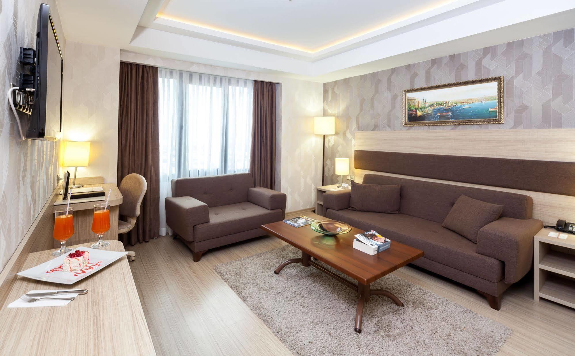 Hotel Golden Way Giyimkent Istanbul